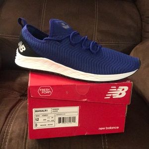 New Balance tennis shoes